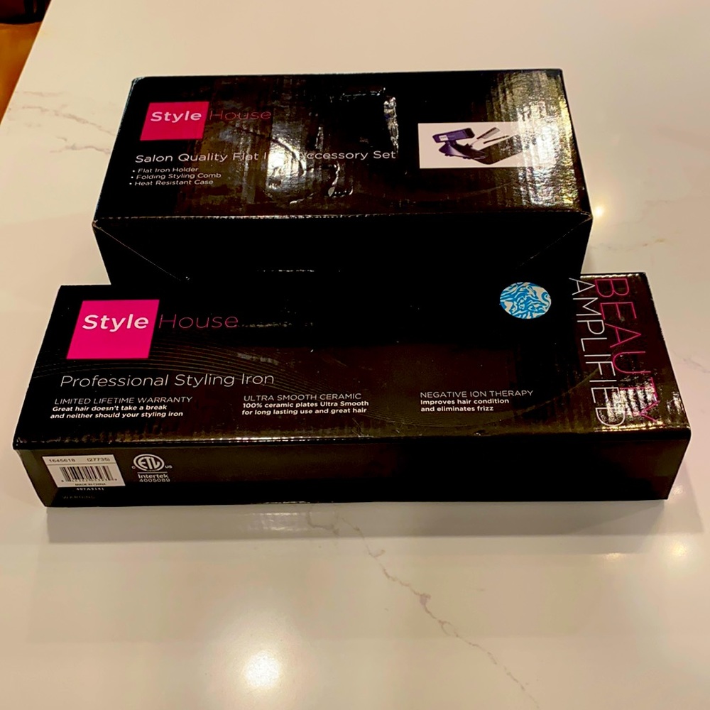 Style House Professional Styling Iron & Accs. Set